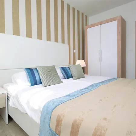 Perla Resort-9 By Interhome *